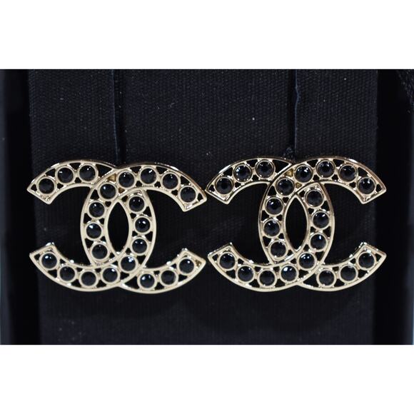 Chanel 23S Gold Black Interlocking CC Logo Classic Drop Statement Stud Earrings - Picture 1 of 12